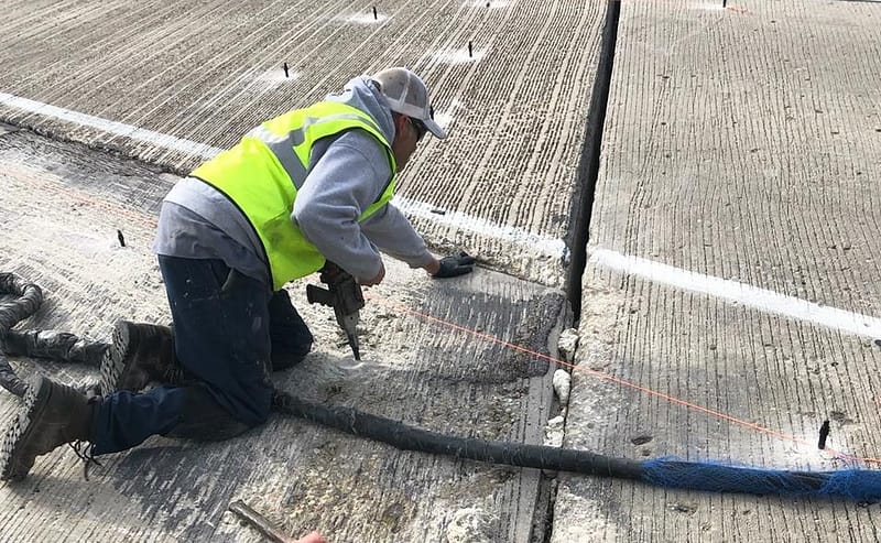 Commercial concrete raising & leveling | Chicago